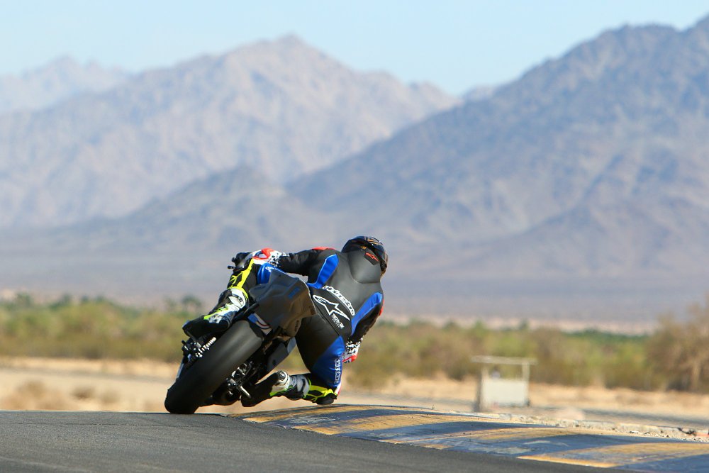 Parting shot on the YZF-R7 test article.