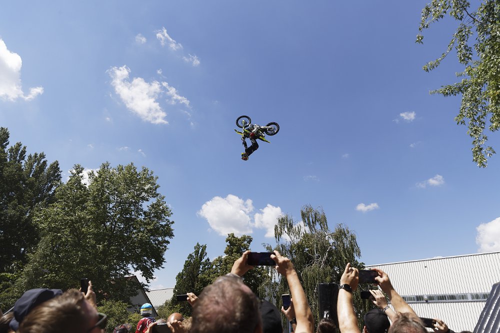 BMW stunt rider