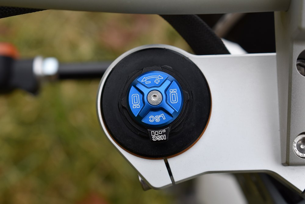 adjusters for Ohlins front suspension
