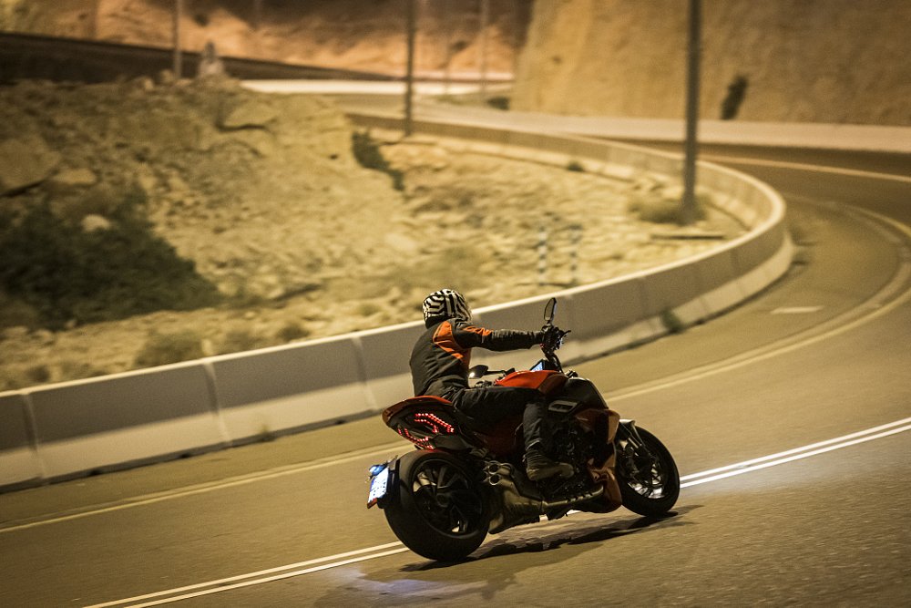 Ducati Diavel V4