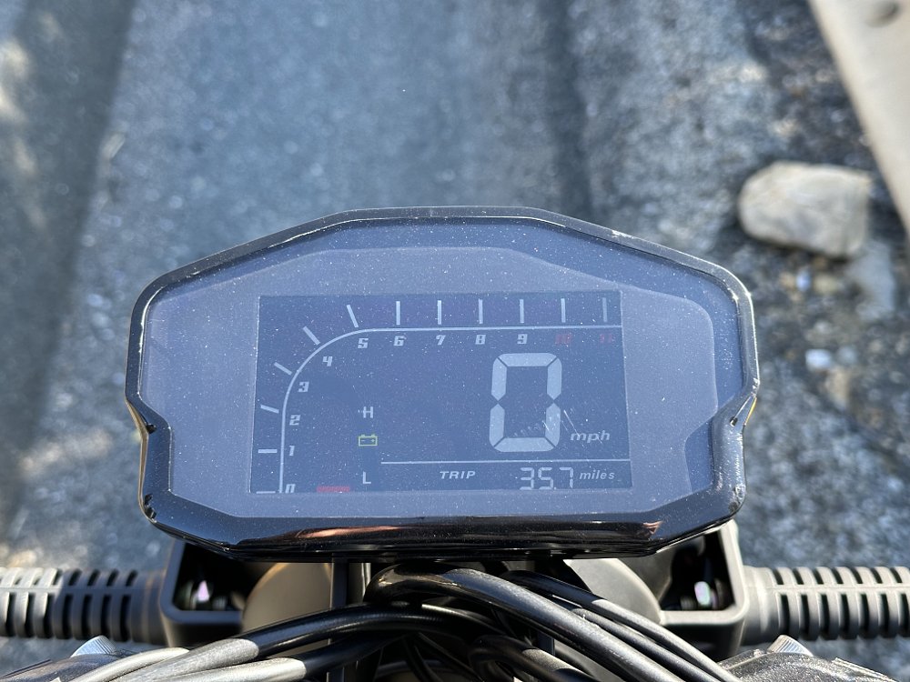 Sondors MetaCycle dash display detail