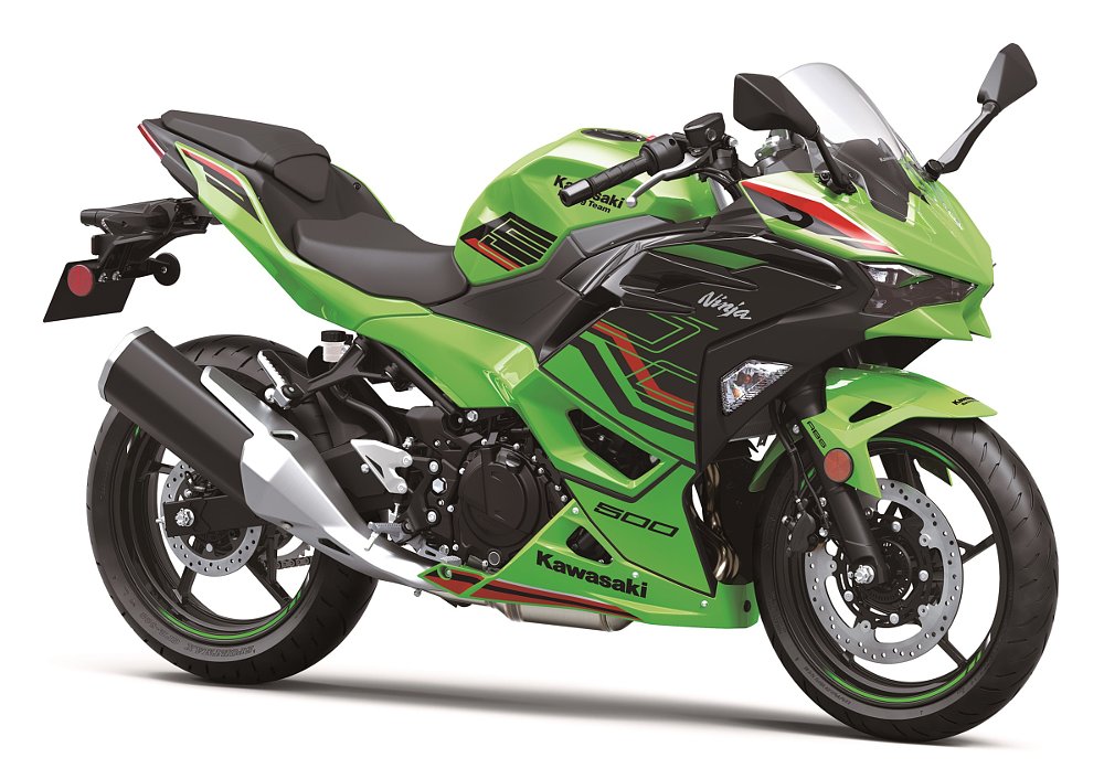 Ninja 500 in Kawasaki racing green