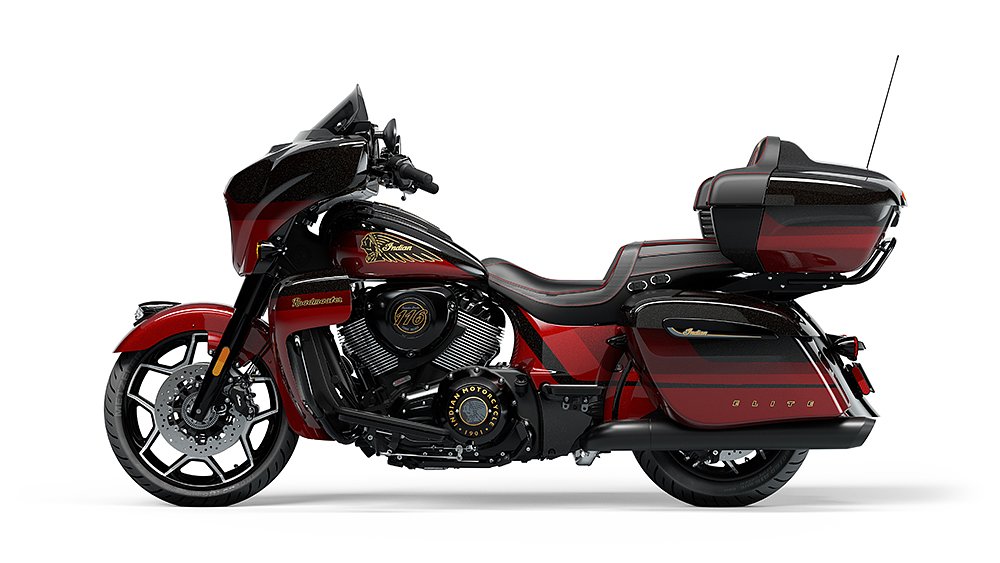studio photo of the Roadmaster Elite