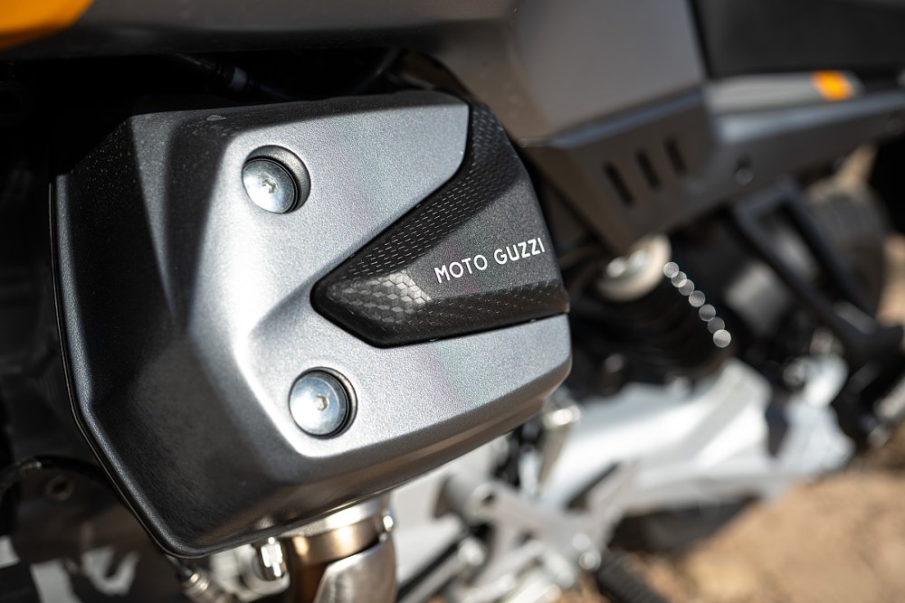 close up photo of the Stelvio cylinder head