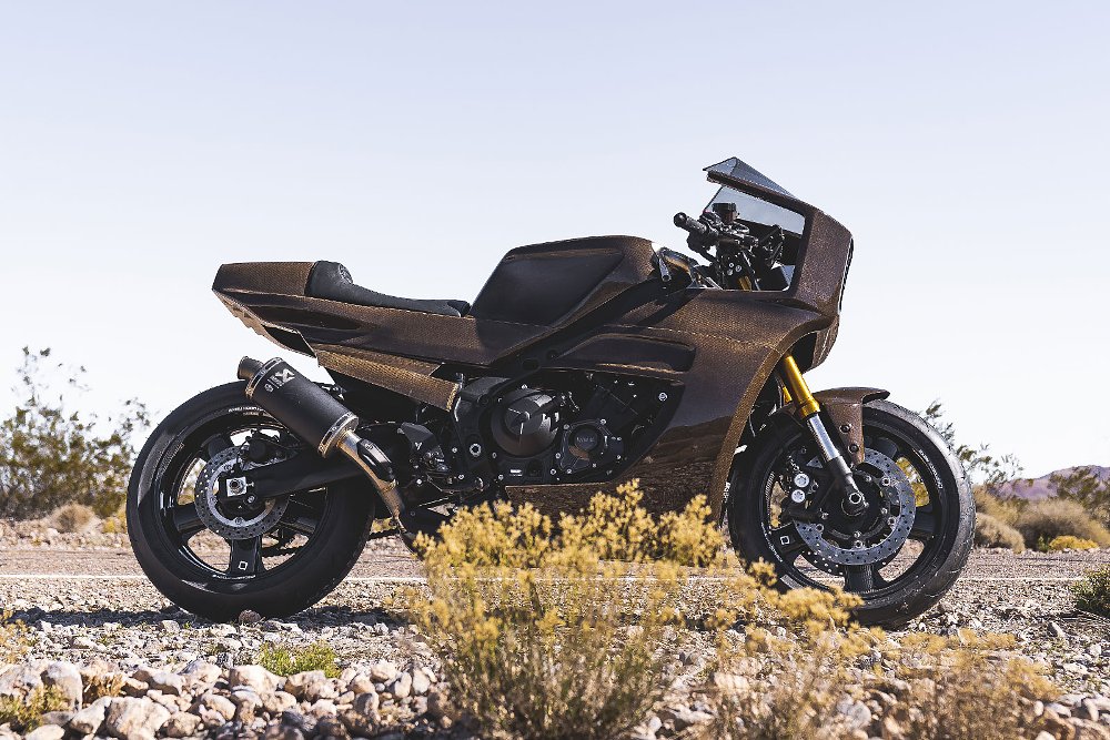 right side view of the SV2