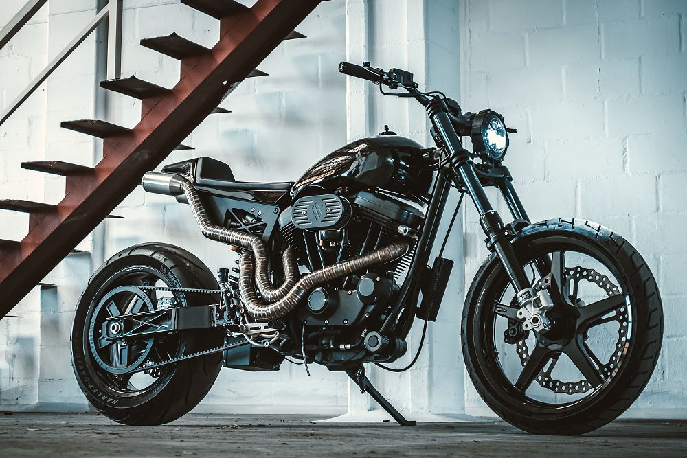 Stoos Customs Sportster project, side view