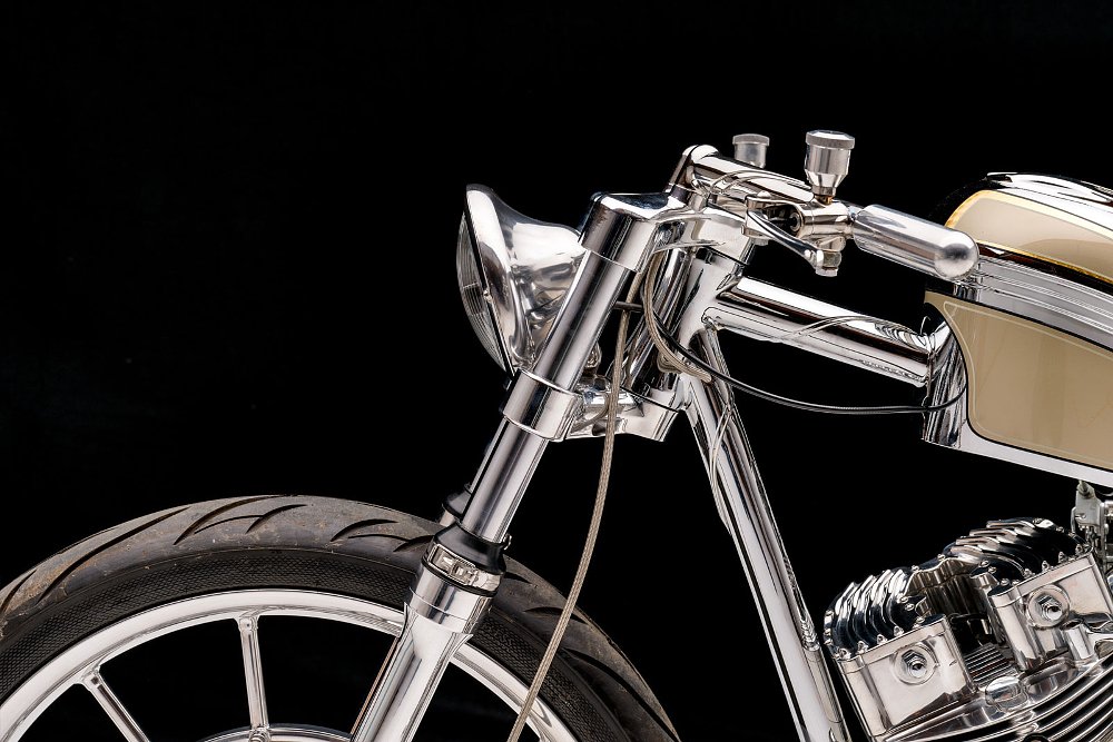 close shot of handlebar area, free of most wires and cables