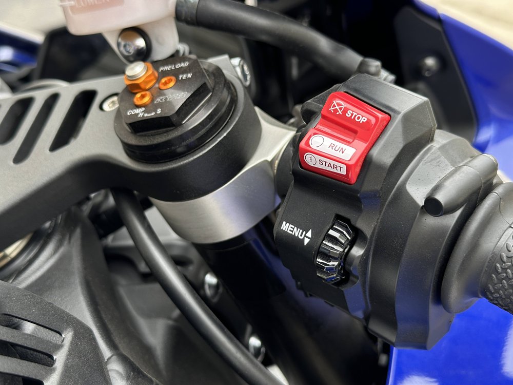 2024 Yamaha R1 right-side switchgear detail.