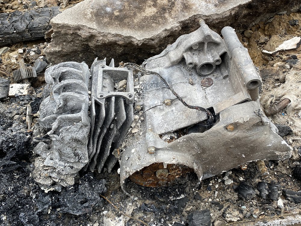 Melted MB5 engine