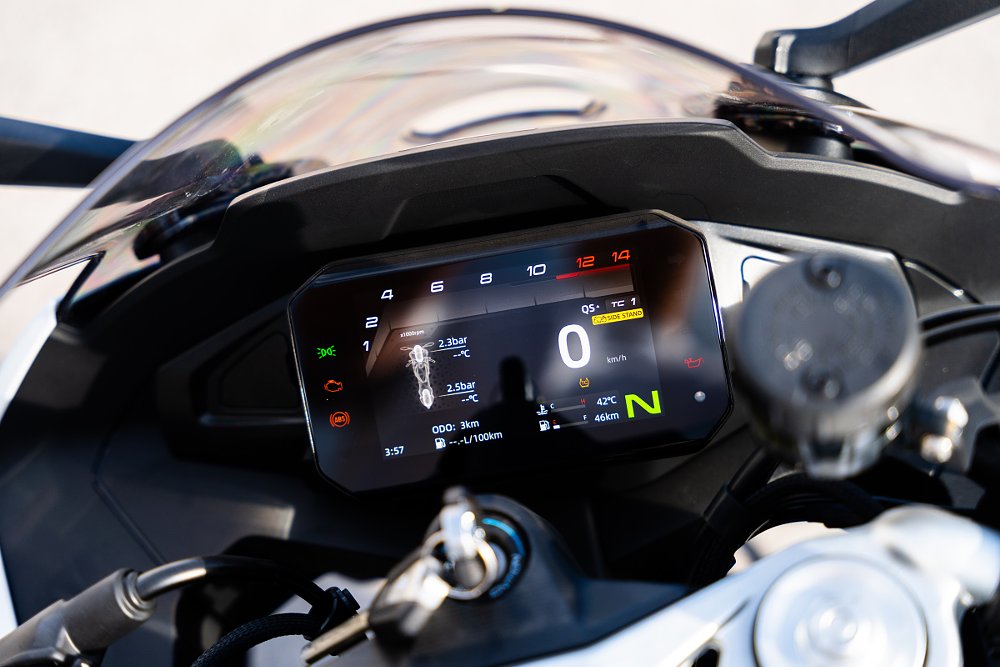 view of cockpit and digital TFT display