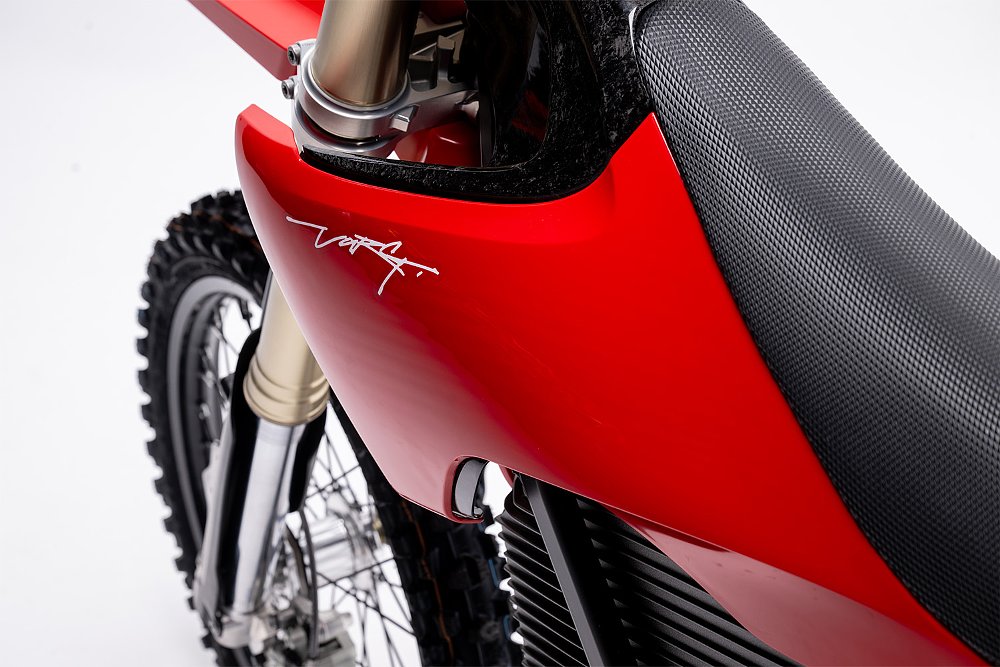 A close-up off the Stark VARG MX 1.2's front radiator shroud.