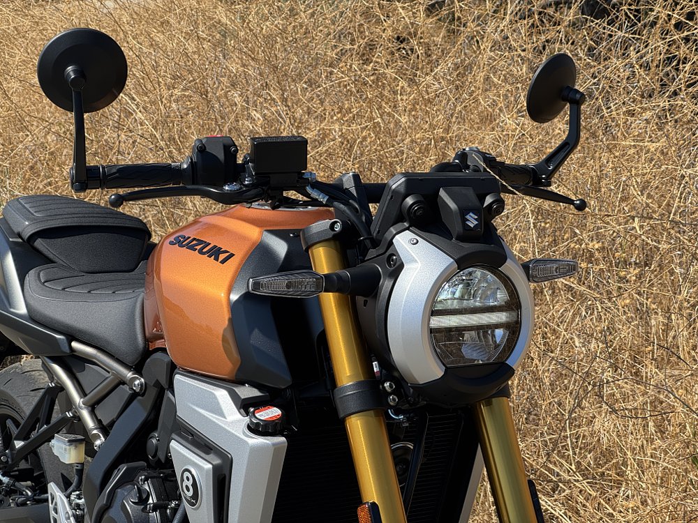2026 GSX-8T mirrors